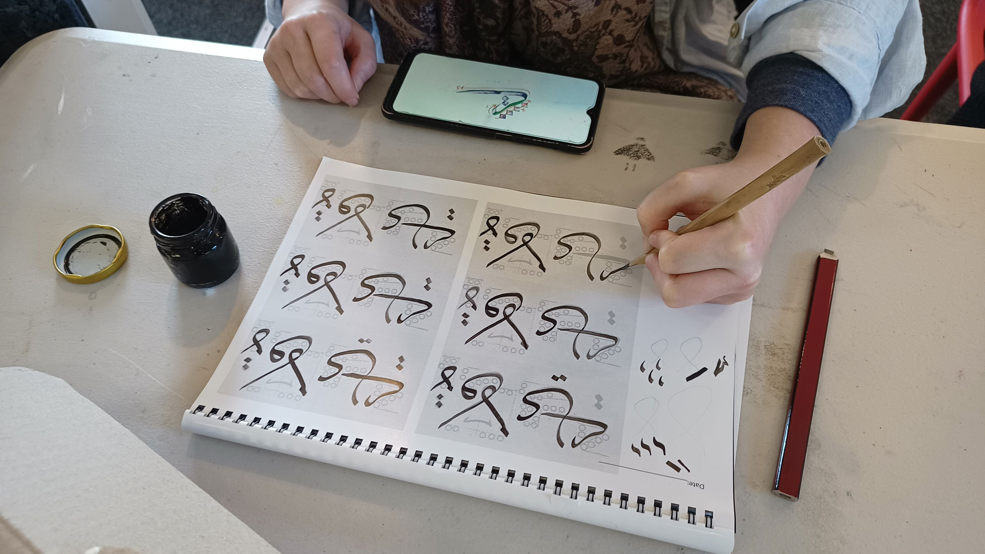Arabic Calligraphy Course for Adults - In Person - Image 7